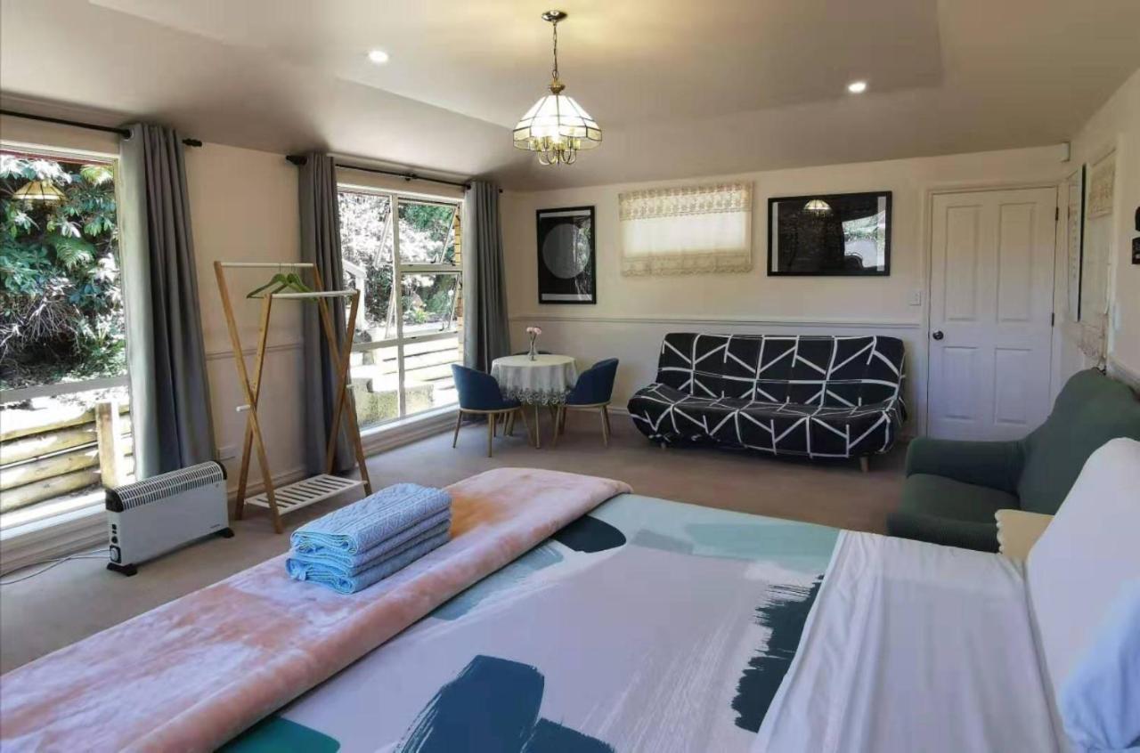 Large Private Room In Modern Stylish House Dunedin Buitenkant foto